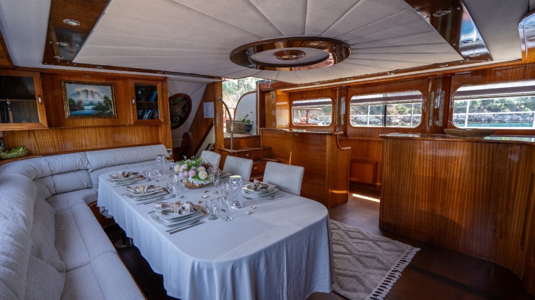 Charter the Berrak Su gulet in Turkey — sail the Turkish Riviera in luxury with 6 cabins, water toys, stunning coves, and premium service.