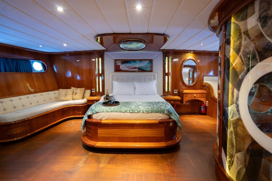 Charter the Berrak Su gulet in Turkey — sail the Turkish Riviera in luxury with 6 cabins, water toys, stunning coves, and premium service.