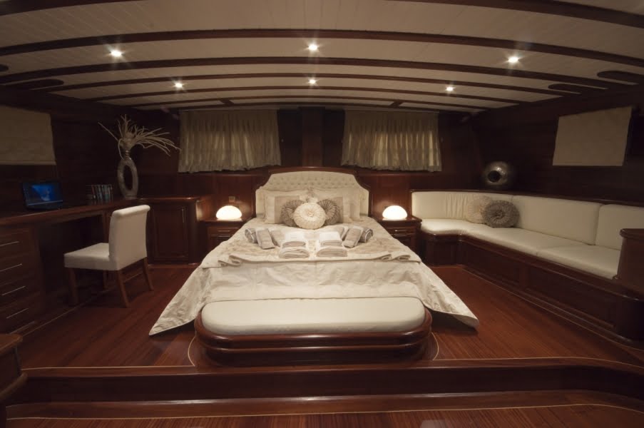 Arif Kaptan A Gulet Luxury Bodrum Yacht Charter 6 Cabins Air Condition