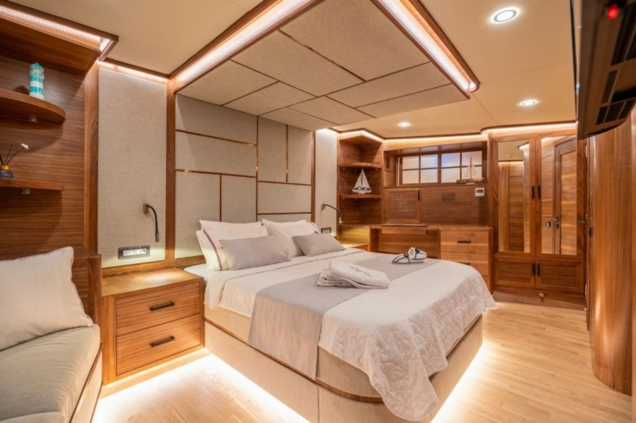 Gulet Junior Orcun for a blue cruise from Bodrum or Marmaris. A classic Turkish gulet offering comfort, privacy, and scenic Mediterranean routes.