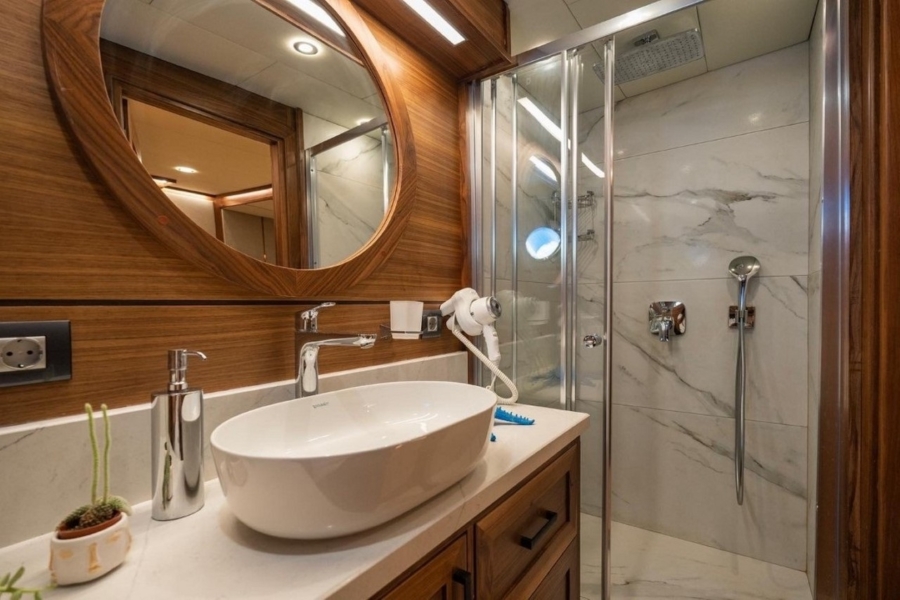 Gulet Junior Orcun for a blue cruise from Bodrum or Marmaris. A classic Turkish gulet offering comfort, privacy, and scenic Mediterranean routes.