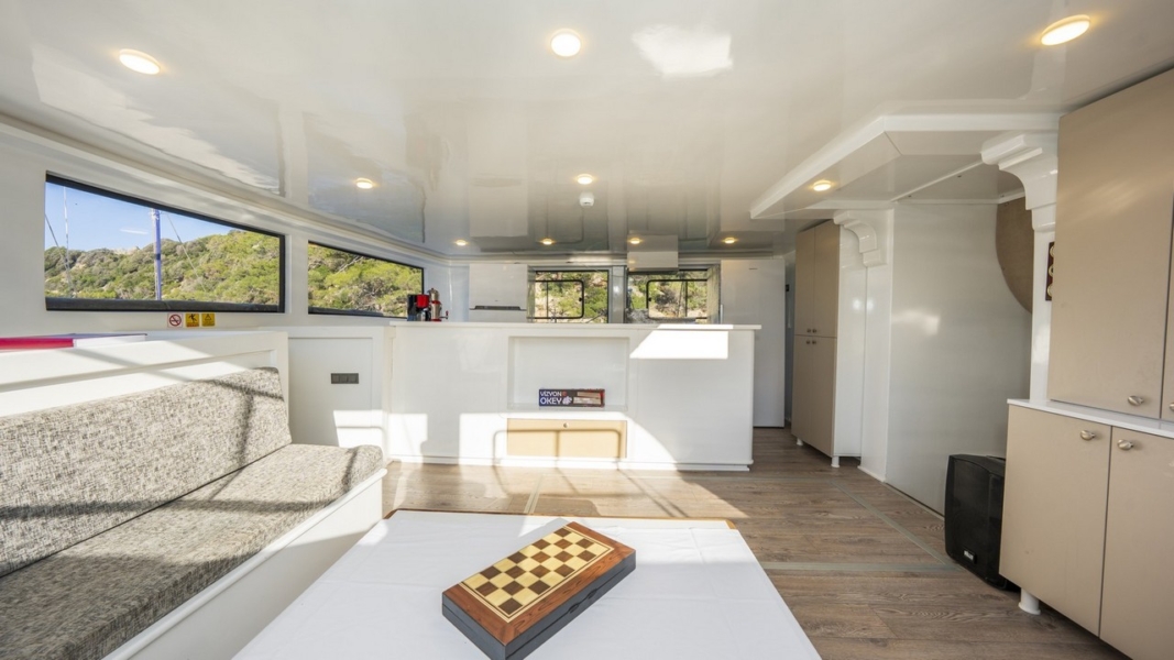 Holiday 5 Gulet offers 10 cabins and accommodation for 20 guests. Perfect for families, groups, or friends seeking an exclusive yacht charter.