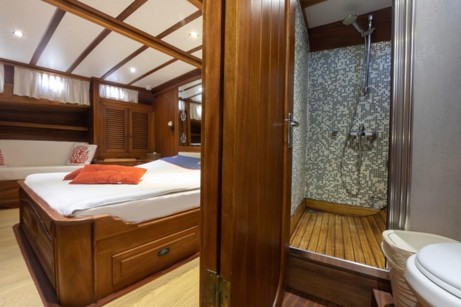 Kanarya offers 6 luxurious cabins, spacious decks, water sports, and a professional crew for the perfect Blue Cruise along Turkey’s coast.