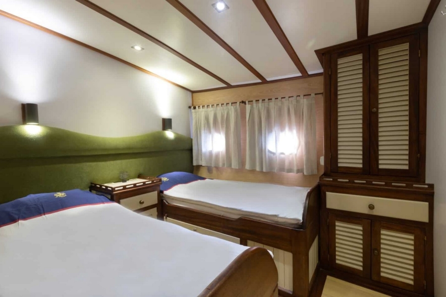 Kanarya offers 6 luxurious cabins, spacious decks, water sports, and a professional crew for the perfect Blue Cruise along Turkey’s coast.