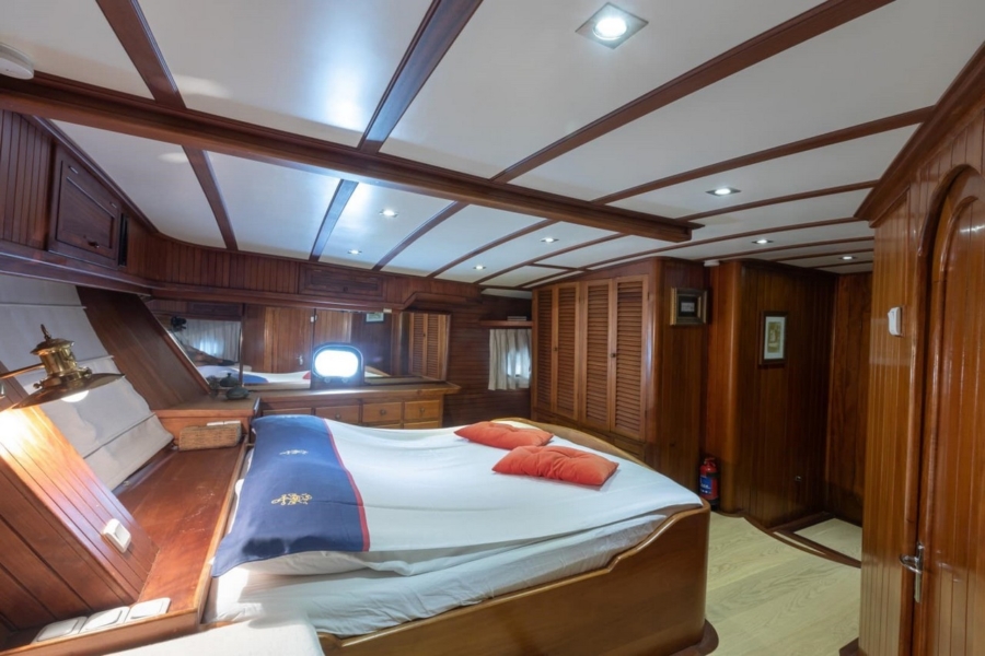 Kanarya offers 6 luxurious cabins, spacious decks, water sports, and a professional crew for the perfect Blue Cruise along Turkey’s coast.