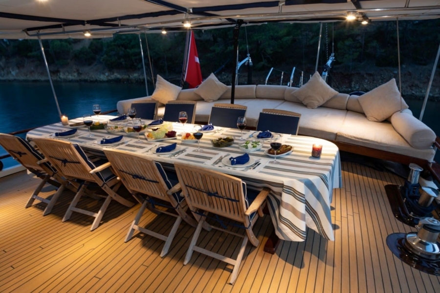 Kanarya offers 6 luxurious cabins, spacious decks, water sports, and a professional crew for the perfect Blue Cruise along Turkey’s coast.