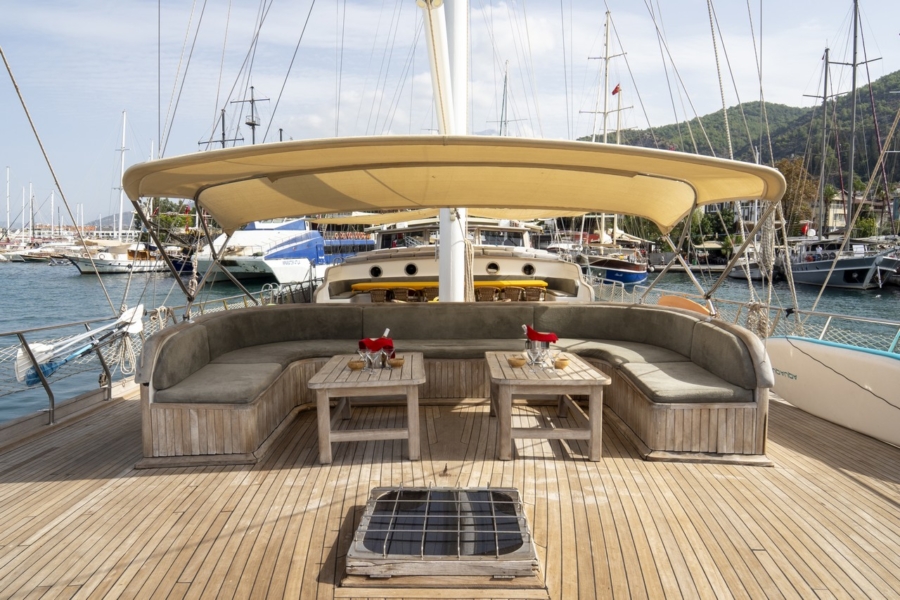 Charter Prenses Selin, a 37m luxury gulet in Turkey with 8 cabins for up to 18 guests. Perfect for private Blue Cruise holidays from Fethiye