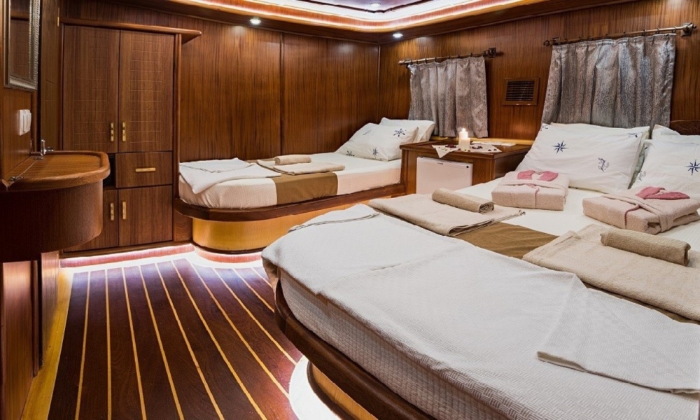 S Nur Taylan: Luxury 34m gulet with 8 cabins for 18 guests. Full crew, sun decks, jacuzzi, and water sports along Turkey’s scenic coasts.