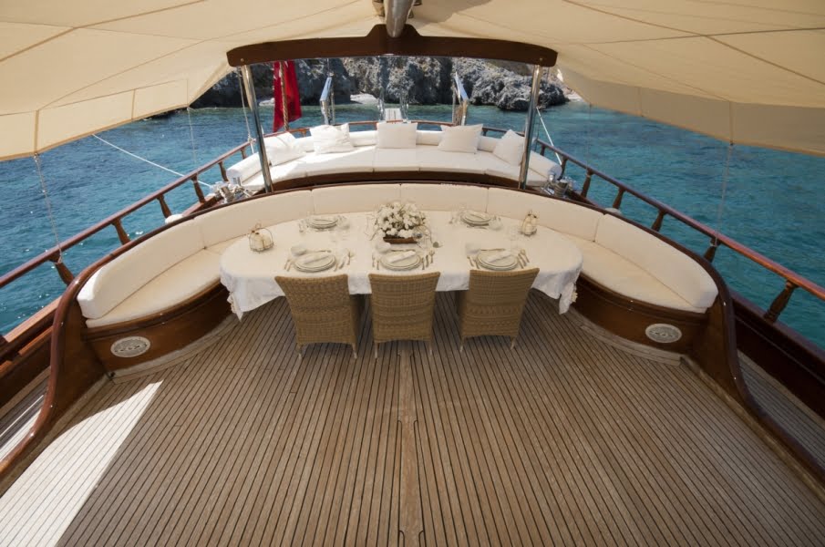 Arif Kaptan A Gulet Luxury Bodrum Yacht Charter 6 Cabins Air Condition