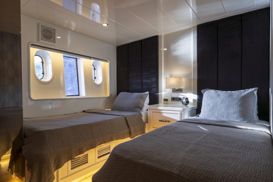 Simay S Trawler in Turkey. Luxury trawler yacht with 5 cabins for 10 guests, professional crew, jacuzzi and Blue Cruise routes.