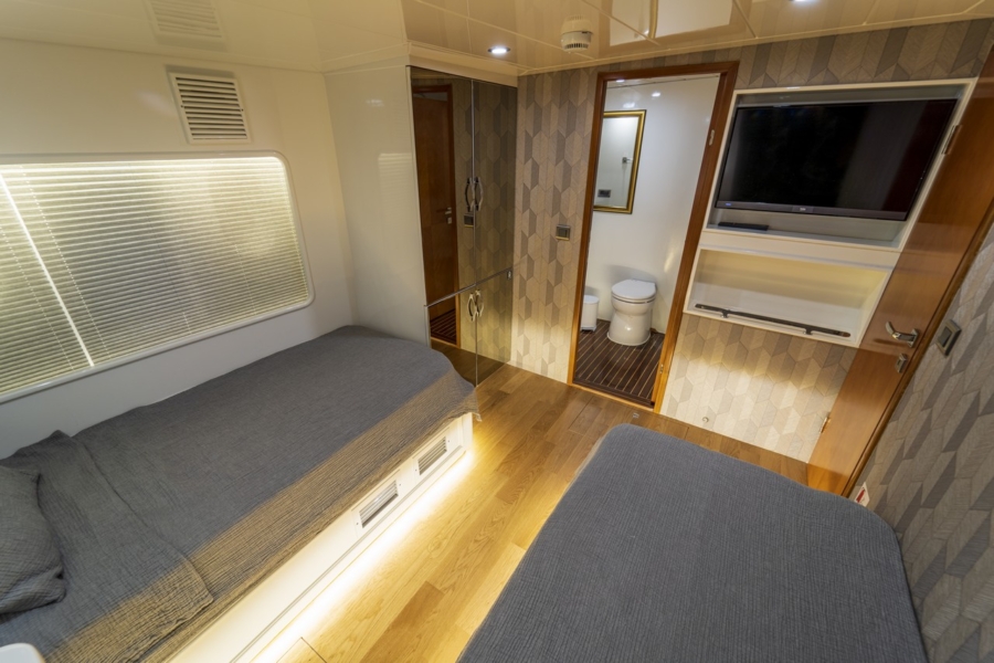 Simay S Trawler in Turkey. Luxury trawler yacht with 5 cabins for 10 guests, professional crew, jacuzzi and Blue Cruise routes.