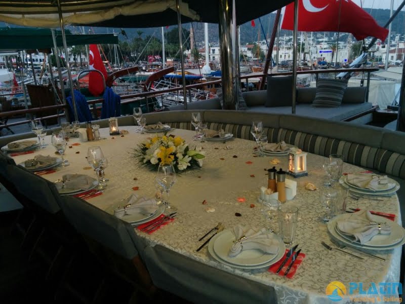 Yacht Kaptan Mehmet Bugra 8 Cabins 34 Meters Yacht Charter Turkey