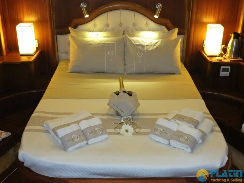 Yacht Kaptan Mehmet Bugra 8 Cabins 34 Meters Yacht Charter Turkey