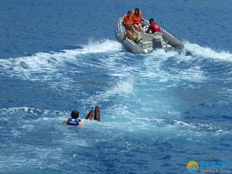 Yacht Kaptan Mehmet Bugra 8 Cabins 34 Meters Yacht Charter Turkey