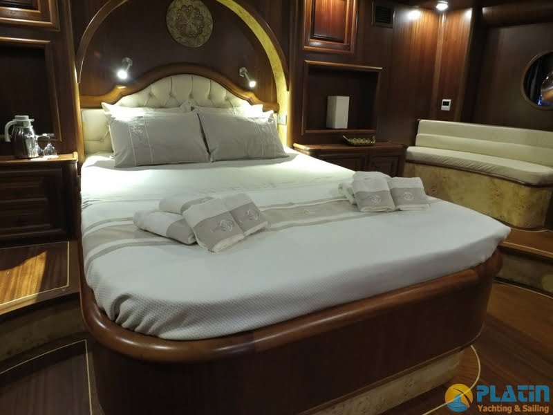 Yacht Kaptan Mehmet Bugra 8 Cabins 34 Meters Yacht Charter Turkey