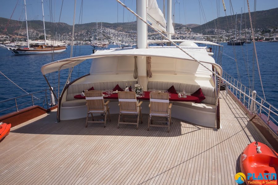 Berrak Su Gulet Yach Charter in Bodrum Marmaris Turkey Greece Island