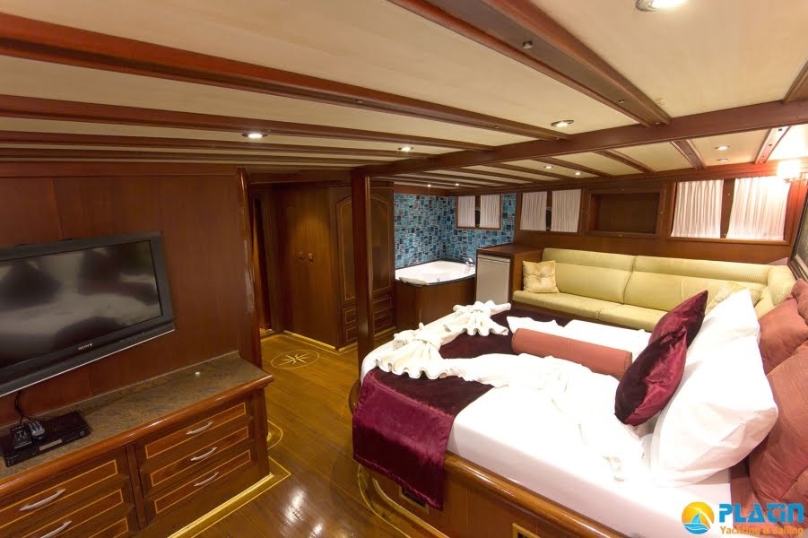 Berrak Su Gulet Yach Charter in Bodrum Marmaris Turkey Greece Island