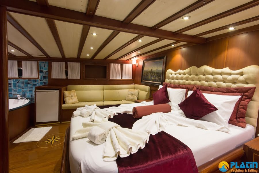 Berrak Su Gulet Yach Charter in Bodrum Marmaris Turkey Greece Island