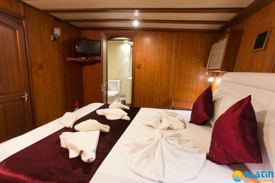 Berrak Su Gulet Yach Charter in Bodrum Marmaris Turkey Greece Island