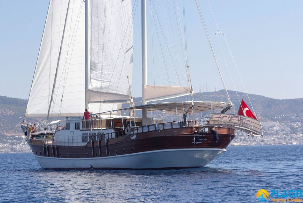 Berrak Su Gulet Yach Charter in Bodrum Marmaris Turkey Greece Island