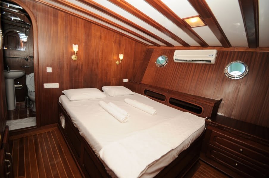 Crewed Yacht Charter with Prenses Selin Gulet Turkey