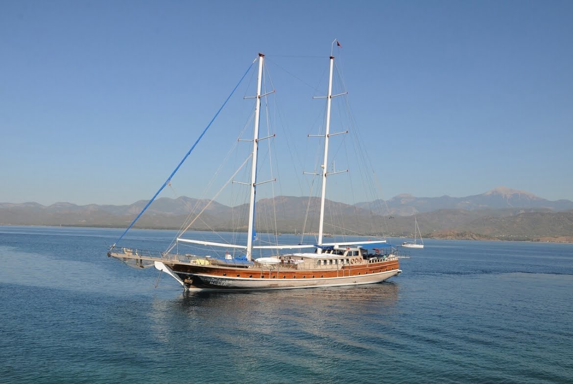 Crewed Yacht Charter with Prenses Selin Gulet Turkey