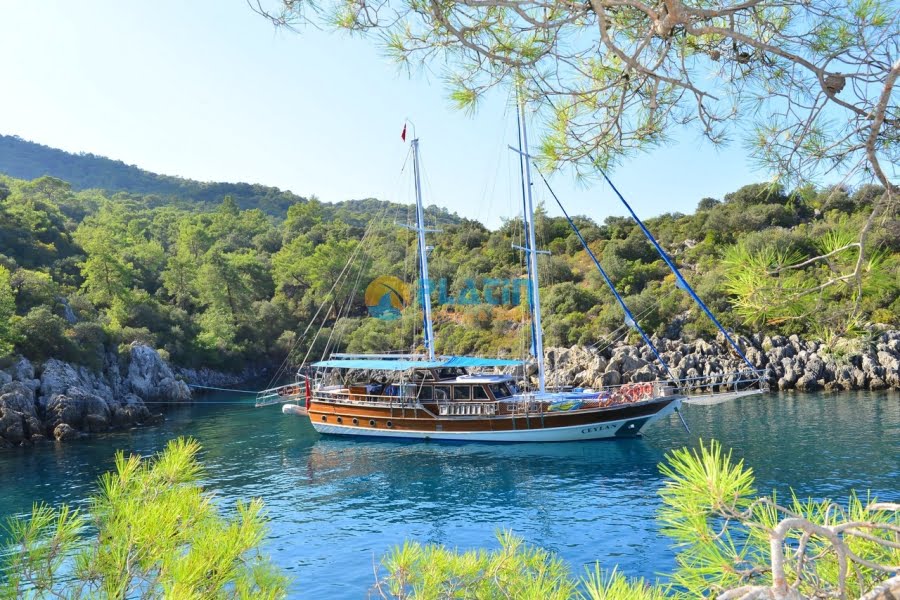 Gulet Yacht Charter Ceylan