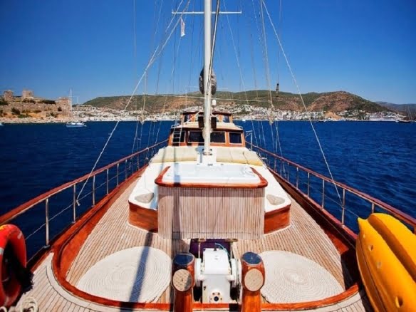yachts for rent turkey