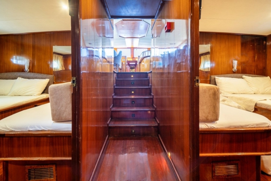 Charter Ilknur Sultan Gulet in Turkey with 6 cabins, professional crew, and deluxe blue cruise routes from Bodrum, Fethiye, Marmaris.