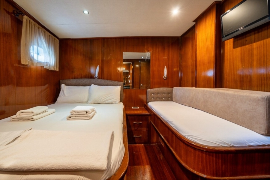 Charter Ilknur Sultan Gulet in Turkey with 6 cabins, professional crew, and deluxe blue cruise routes from Bodrum, Fethiye, Marmaris.