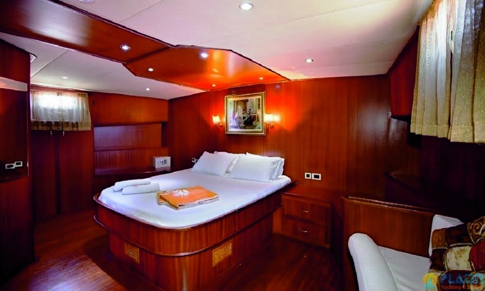 ilknur sultan Rent Yacht Gulet Boat Charter Turkey