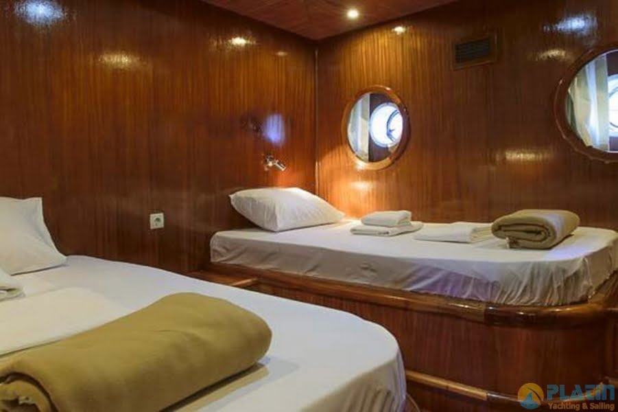 Ufuk ELa Yacht Gulet Charter in Marmaris