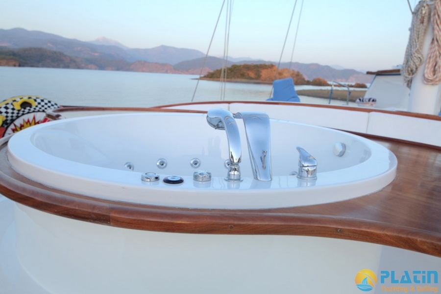 Ece Berrak Gulet Yacht
