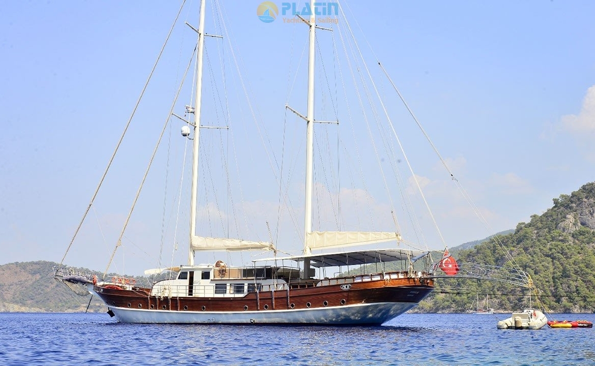 Berrak Su Gulet Yacht