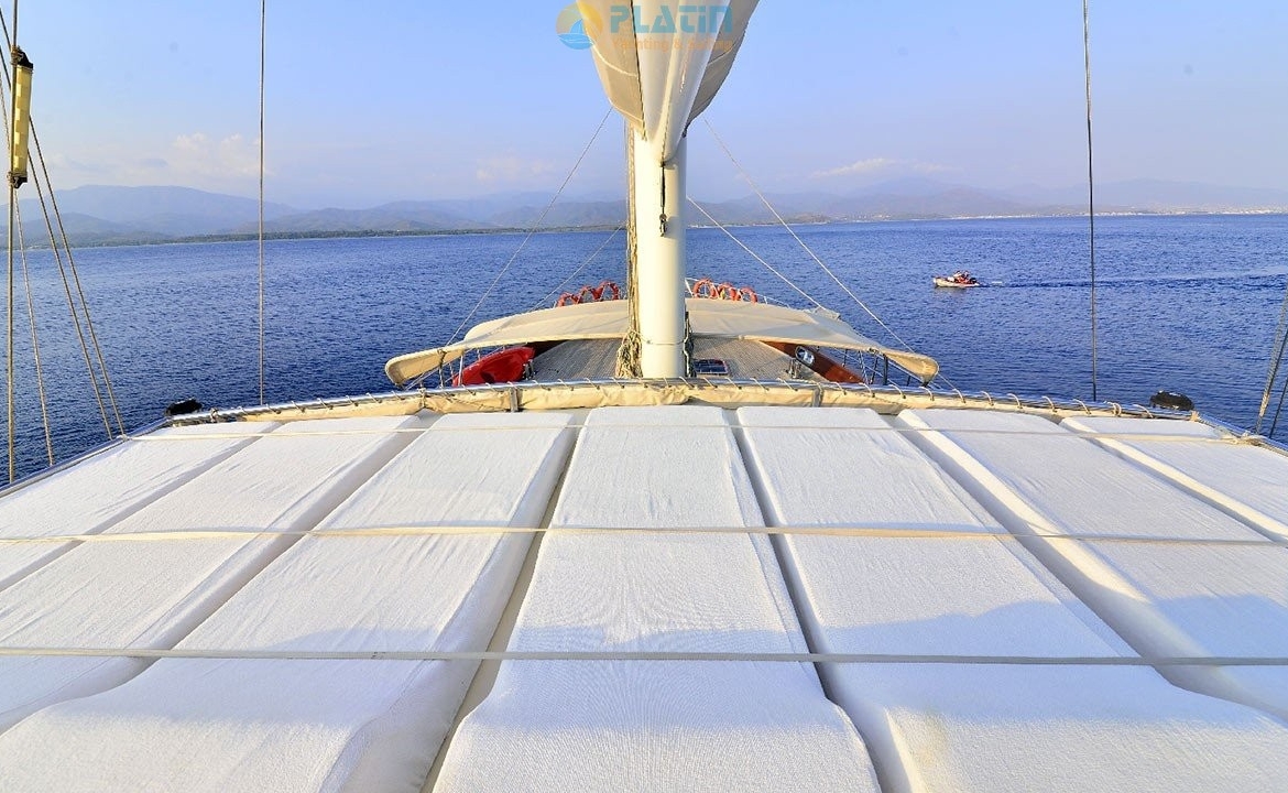 Berrak Su Gulet Yacht
