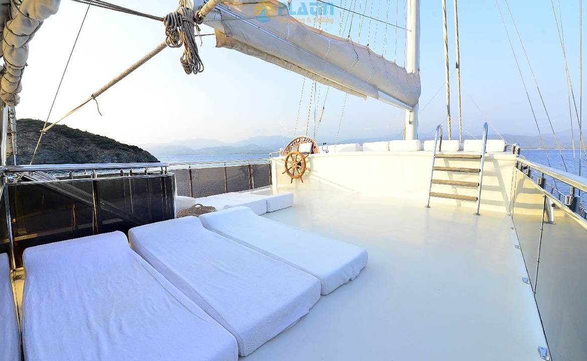 Berrak Su Gulet Yacht