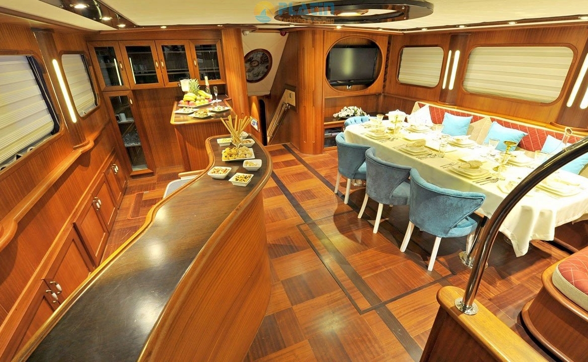 Berrak Su Gulet Yacht