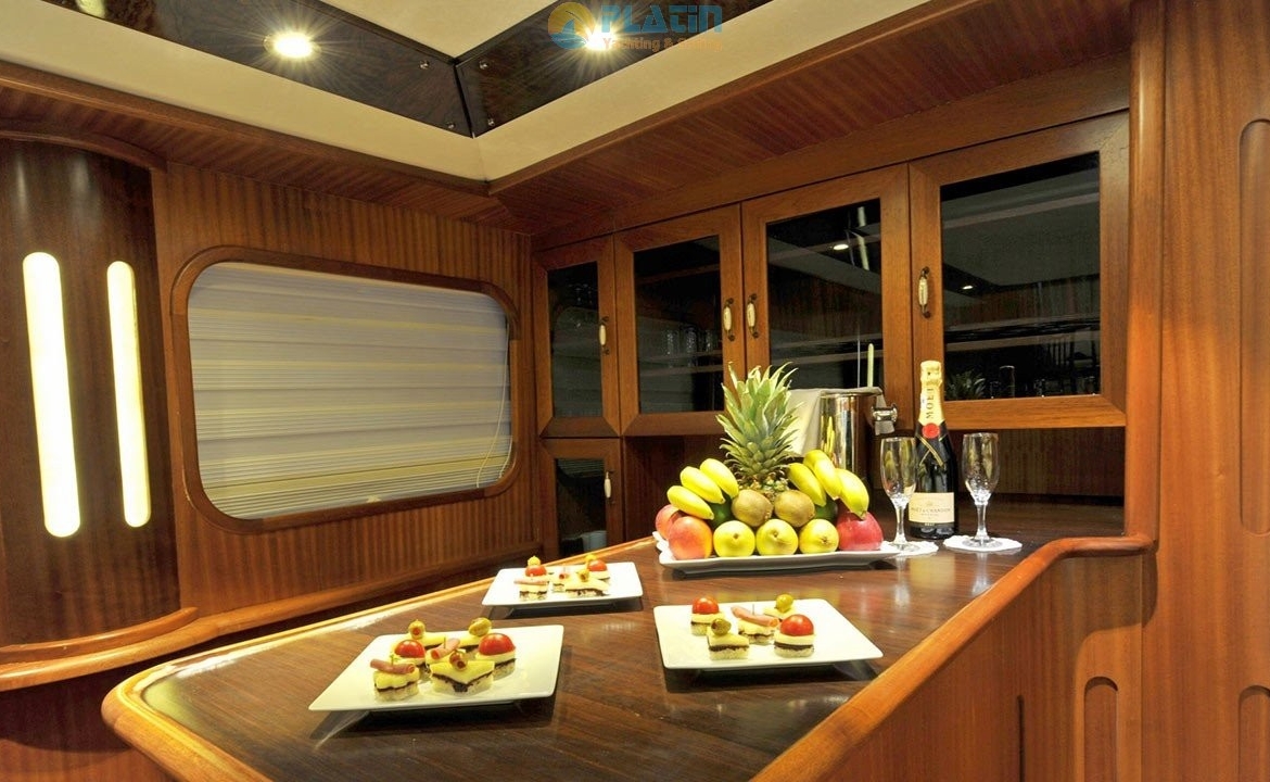 Berrak Su Gulet Yacht