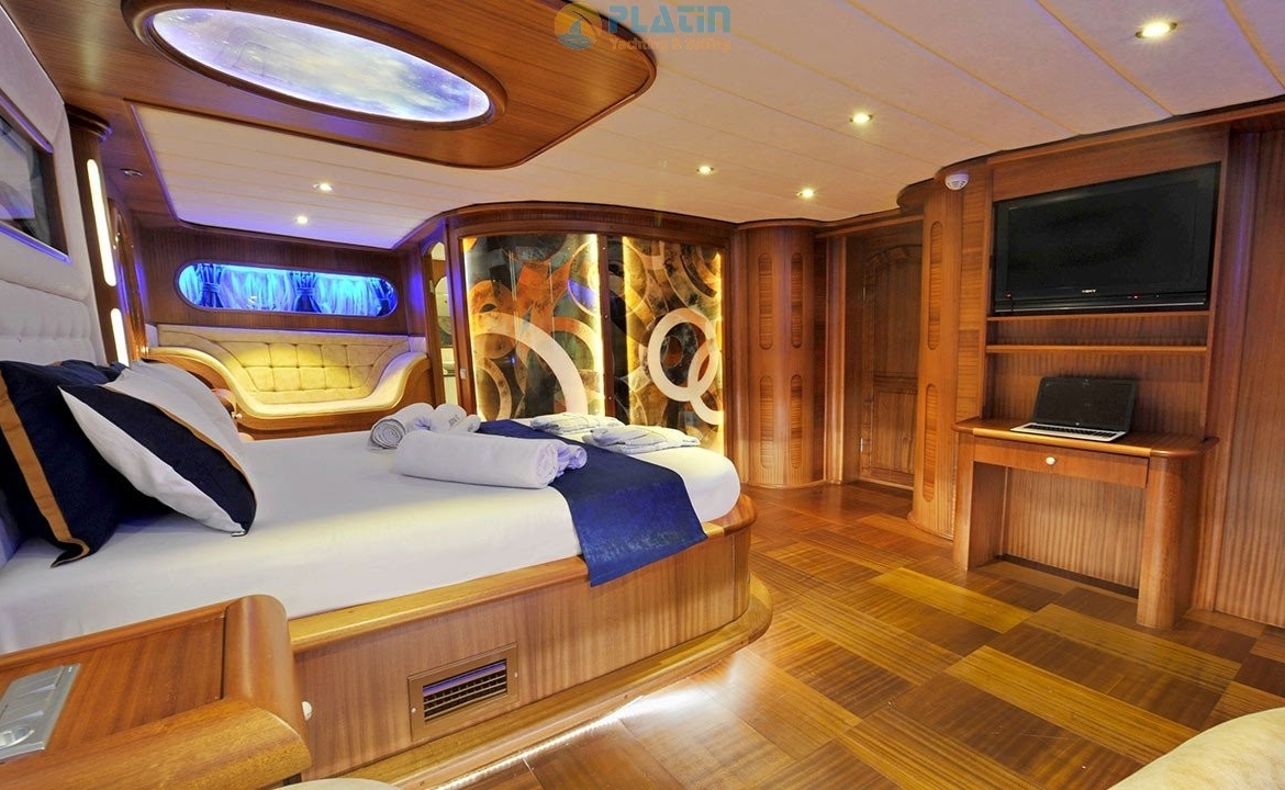 Berrak Su Gulet Yacht