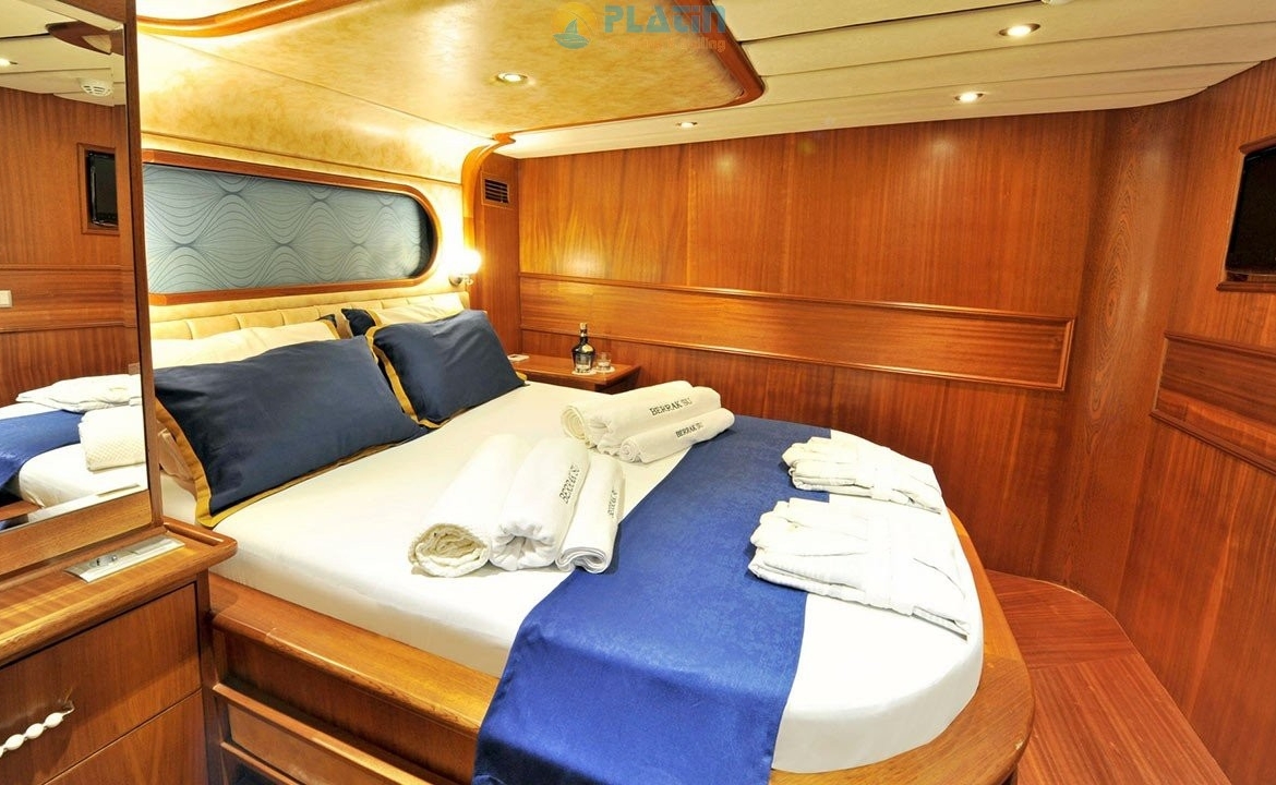 Berrak Su Gulet Yacht