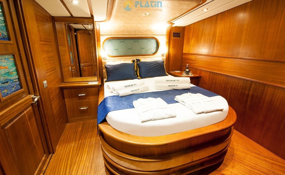 Berrak Su Gulet Yacht