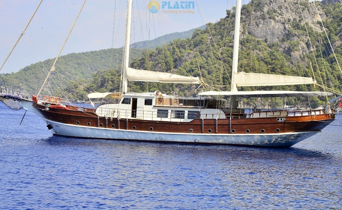 Berrak Su Gulet Yacht