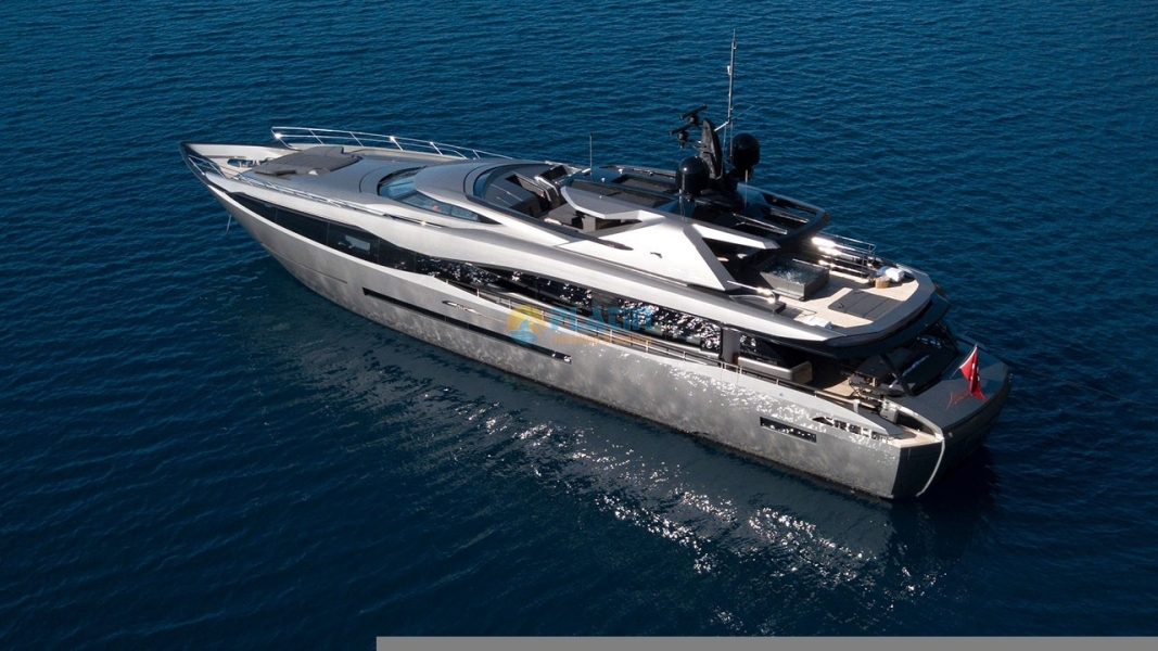 Motoryacht Charter Rent Motor Yacht