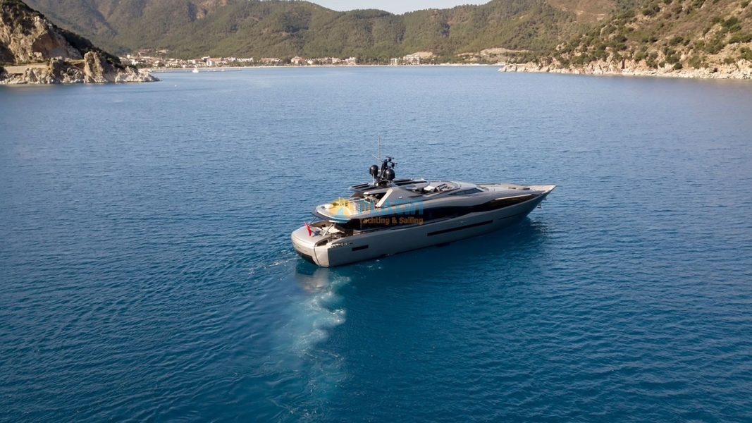 Motoryacht Charter Rent Motor Yacht
