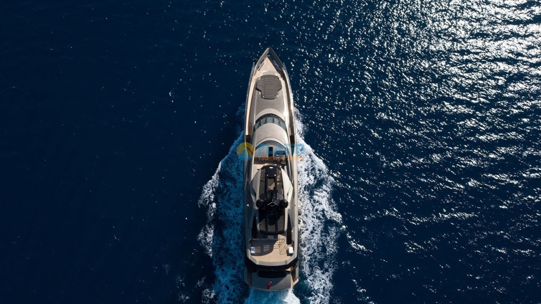 Motoryacht Charter Rent Motor Yacht