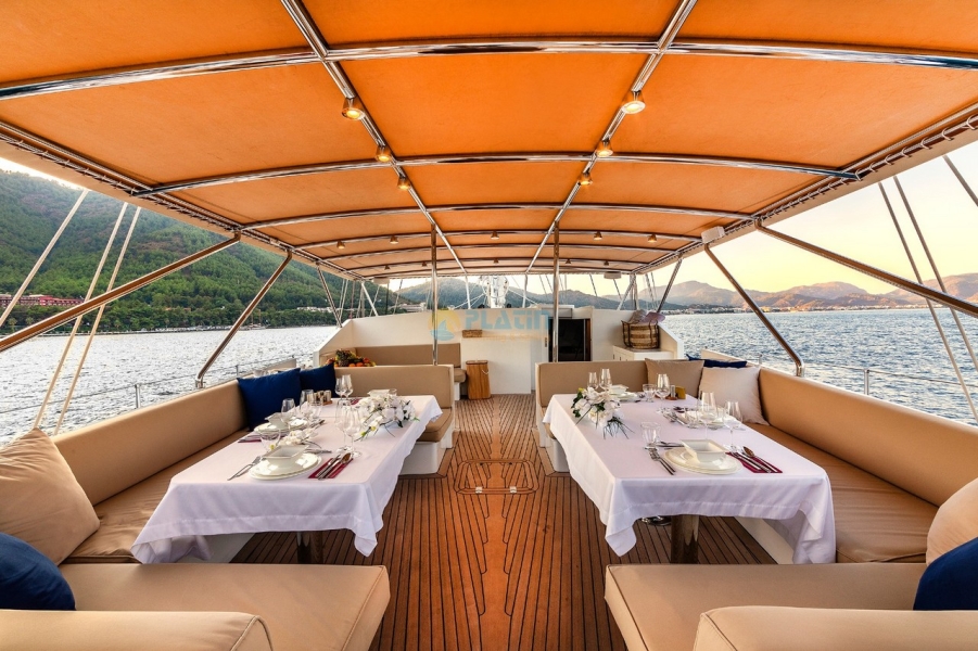 Ubi Bene Gulet Yacht Charter