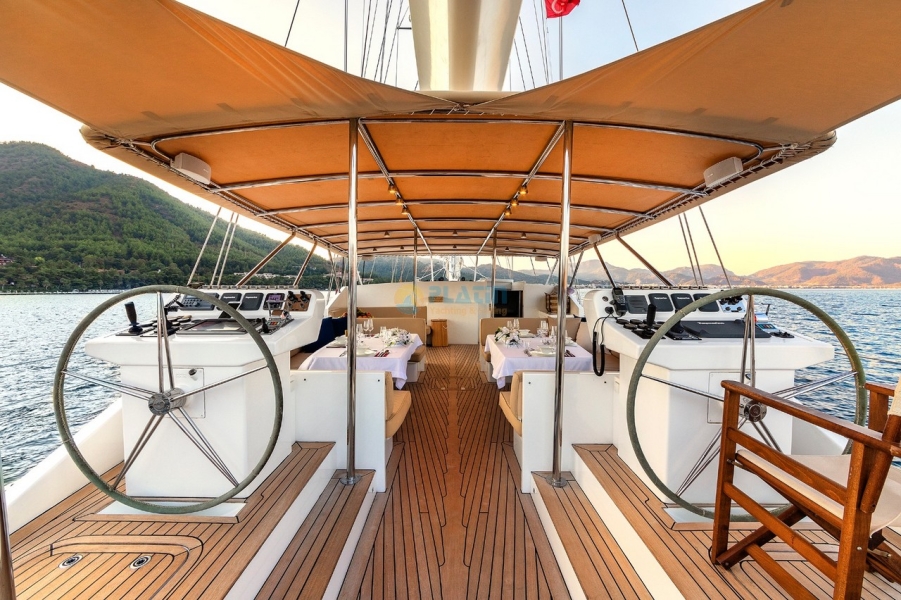 Ubi Bene Gulet Yacht Charter