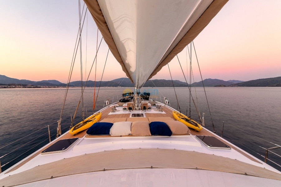 Ubi Bene Gulet Yacht Charter