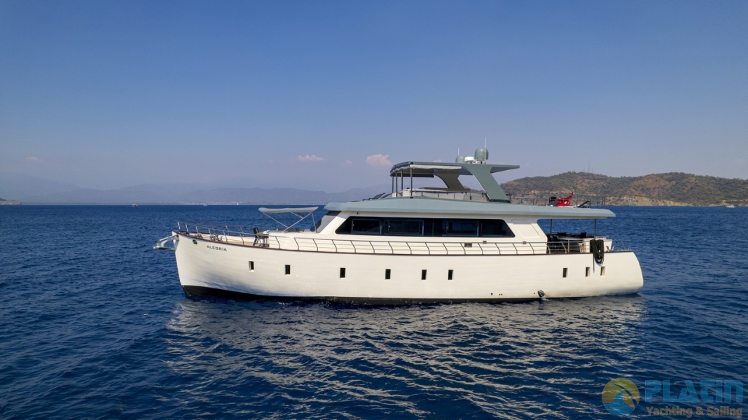 Alegria Trawler Yacht