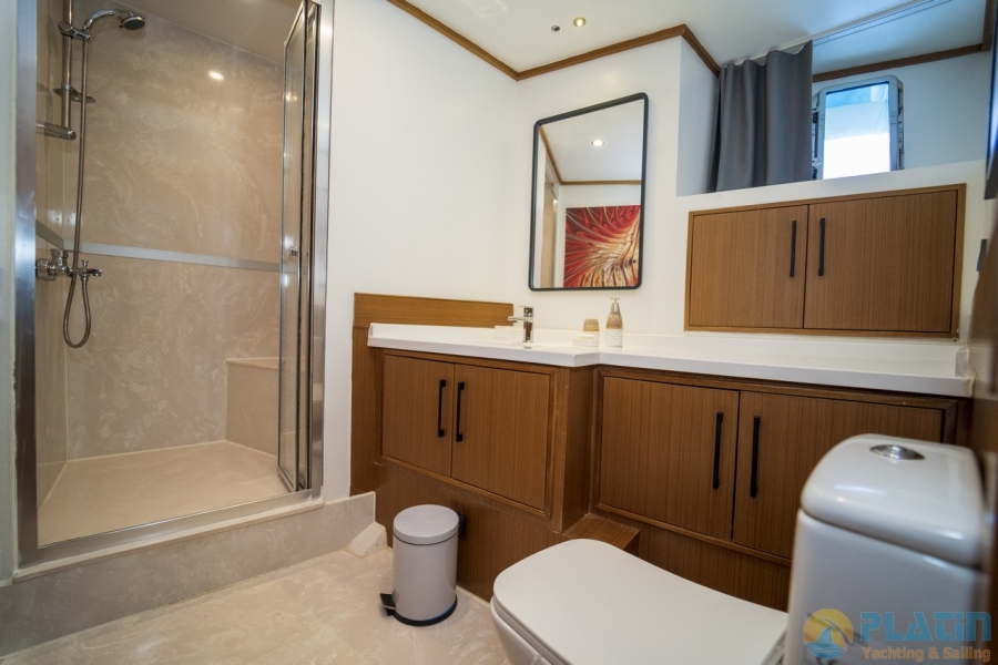 Alegria Trawler Yacht